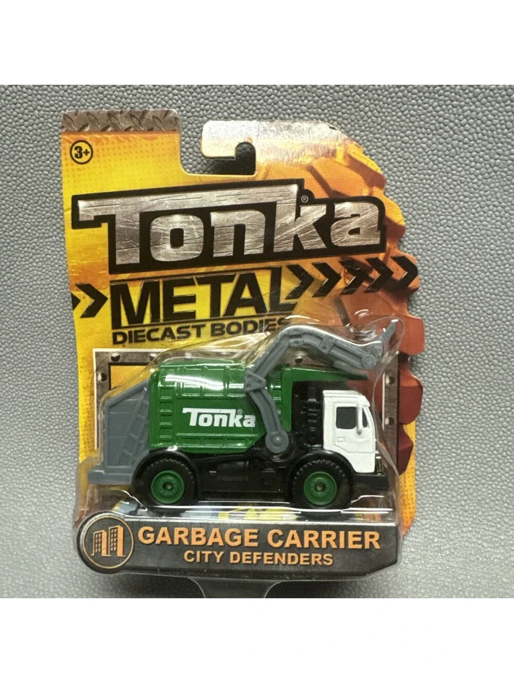 Tonka Metal Garbage Truck Carrier City Defenders 1:64 Green 2014 Diecast